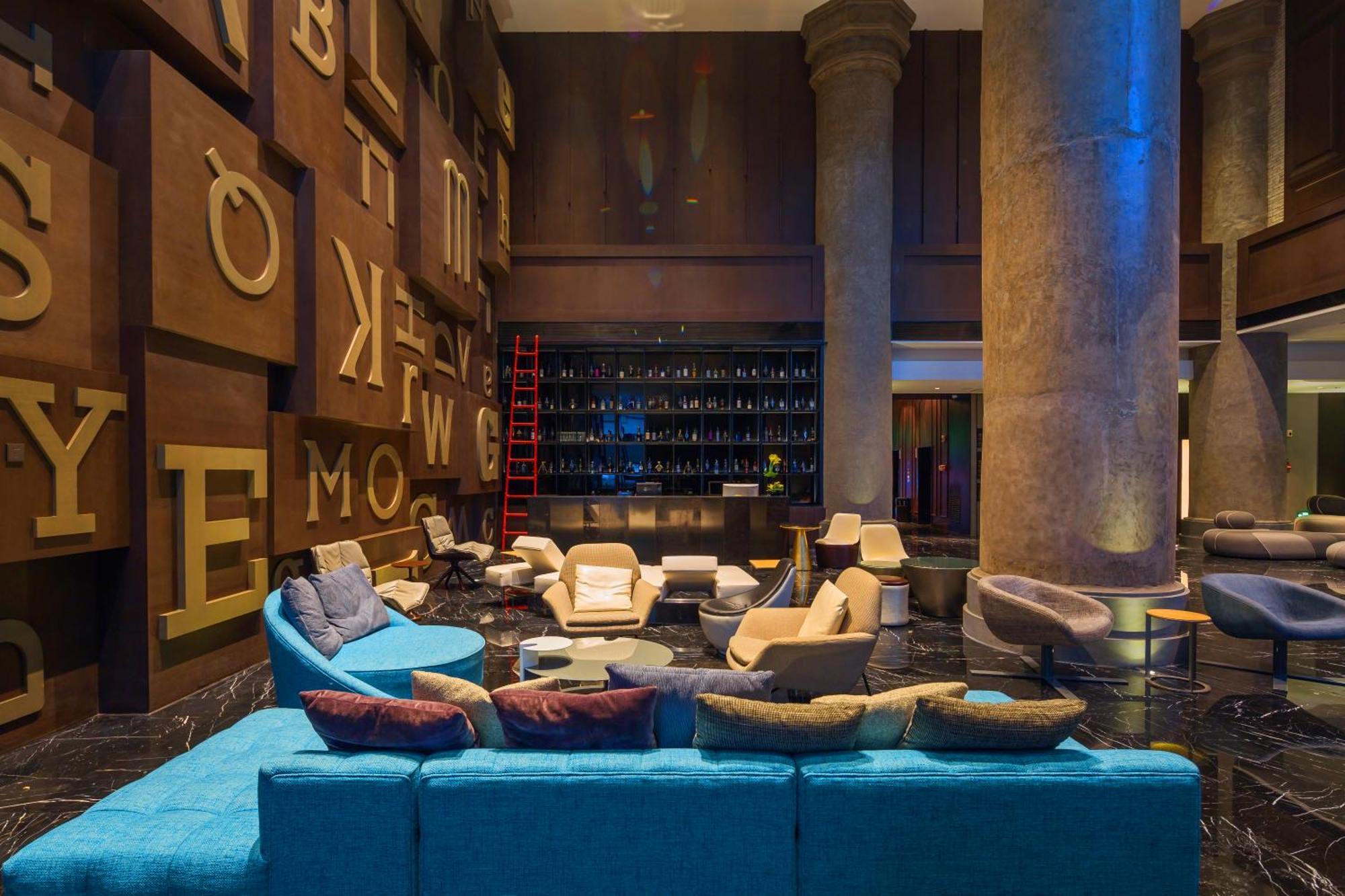 M Hotel Zhengzhou Esterno foto