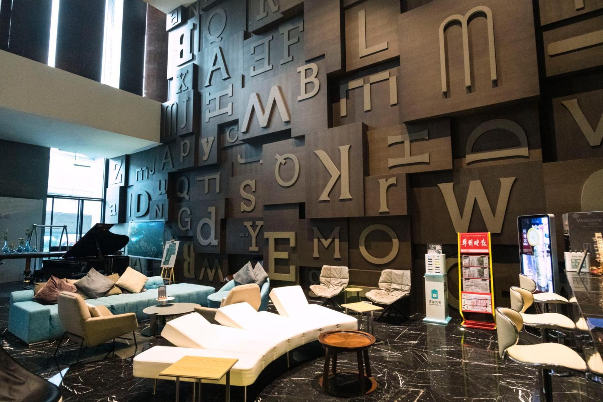 M Hotel Zhengzhou Esterno foto