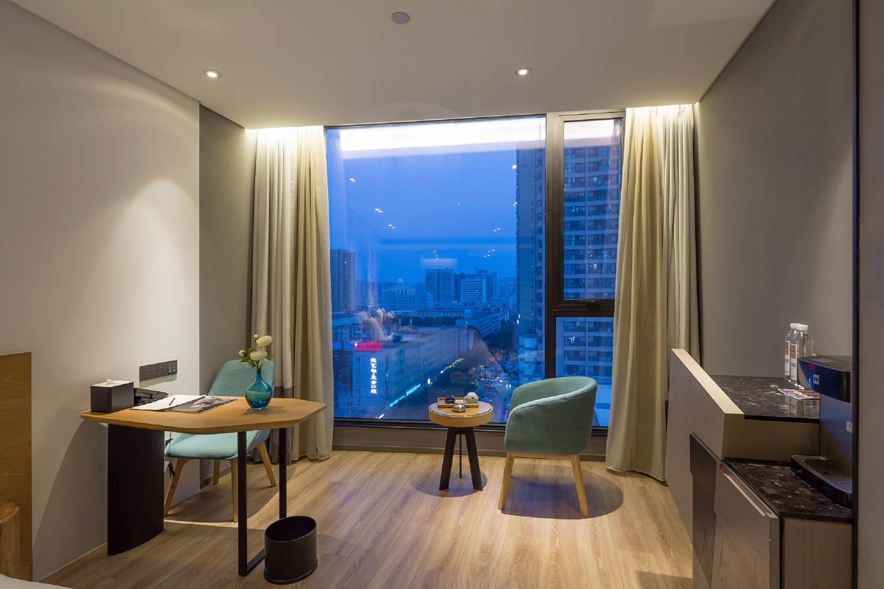 M Hotel Zhengzhou Esterno foto