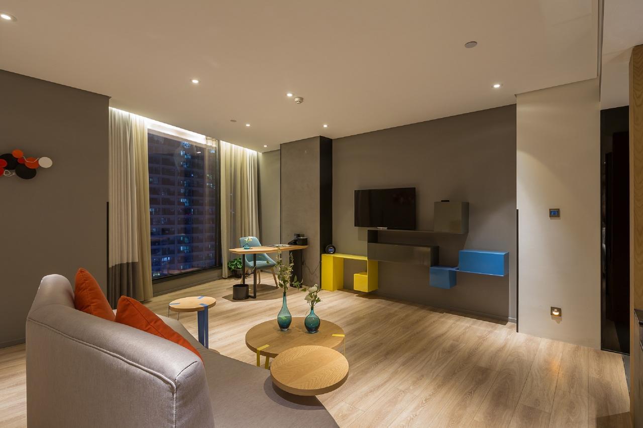 M Hotel Zhengzhou Esterno foto